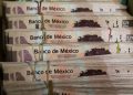 Mexico’s peso falls after Trump announces tariffs on Colombian goods